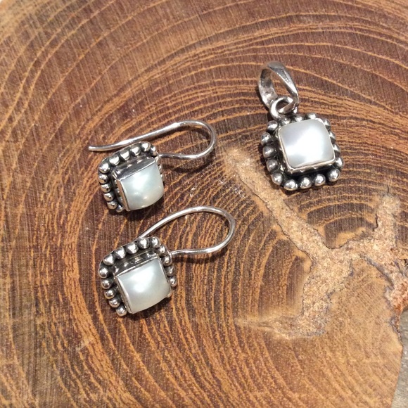 Silpada Button Frame Set - Picture 6 of 8